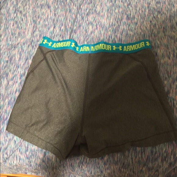 Spandex - Picture 2 of 2